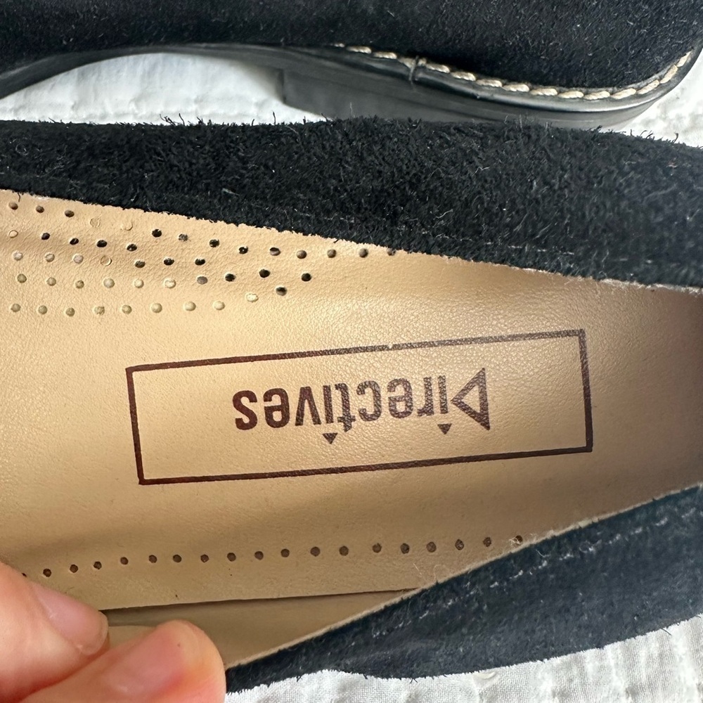 A316 Directives Genuine Suede  SlipOn Kristen sz 8.5 Wide square toe shoes - Picture 4 of 6